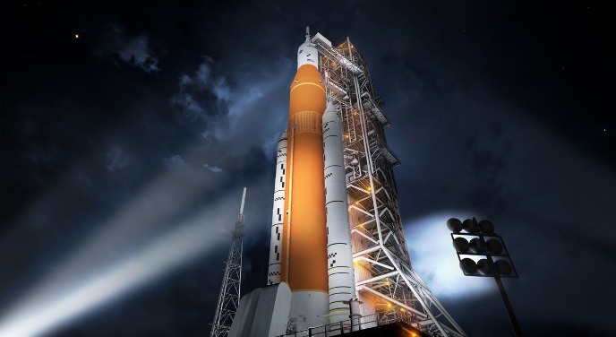 NASA показало ракету для первой беспилотной миссии на Марс
